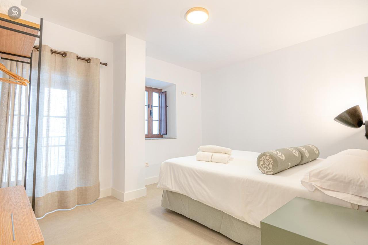 Apartamentos Soho Boutique Plaza Mayor Cáceres Exterior photo