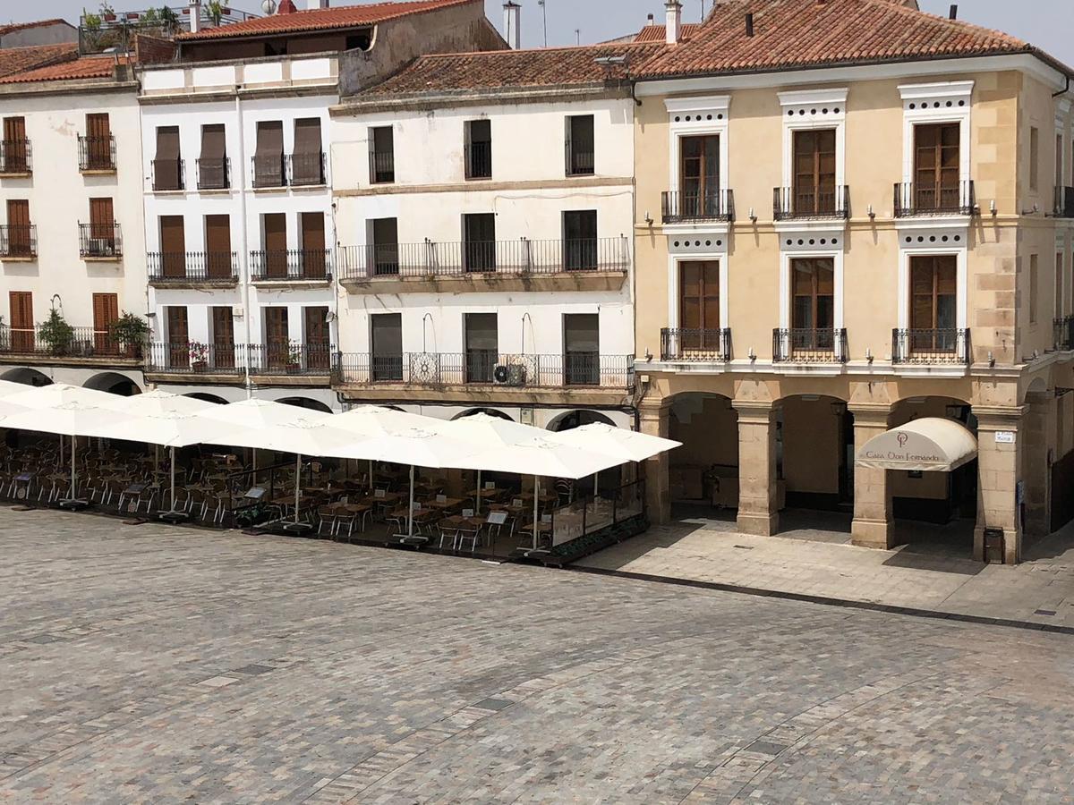 Apartamentos Soho Boutique Plaza Mayor Cáceres Exterior photo